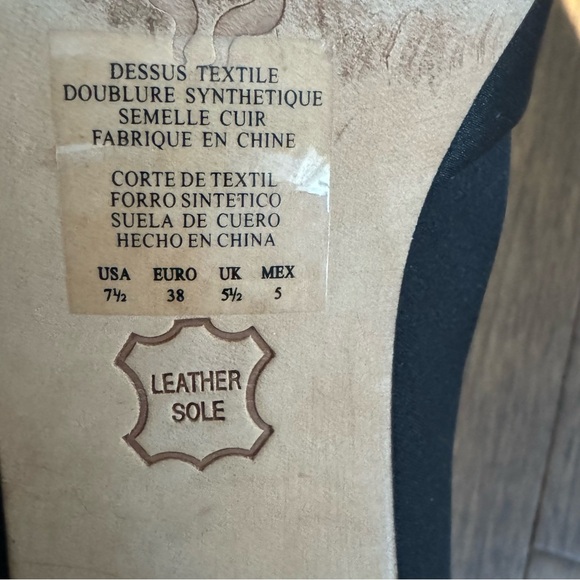 Kenneth Cole Reaction Peep Toe Satin High Heels Leather Sole Black Size 7.5M - Picture 7 of 10